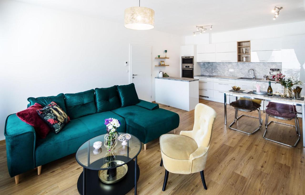 Silvie Apartments - Zlate Terasy Olomouc Eksteriør bilde