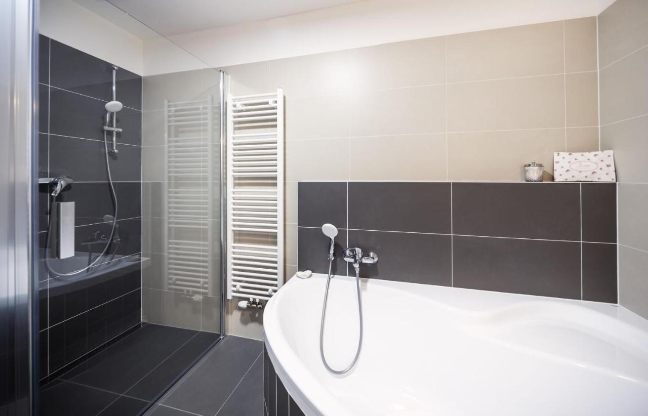 Silvie Apartments - Zlate Terasy Olomouc Eksteriør bilde